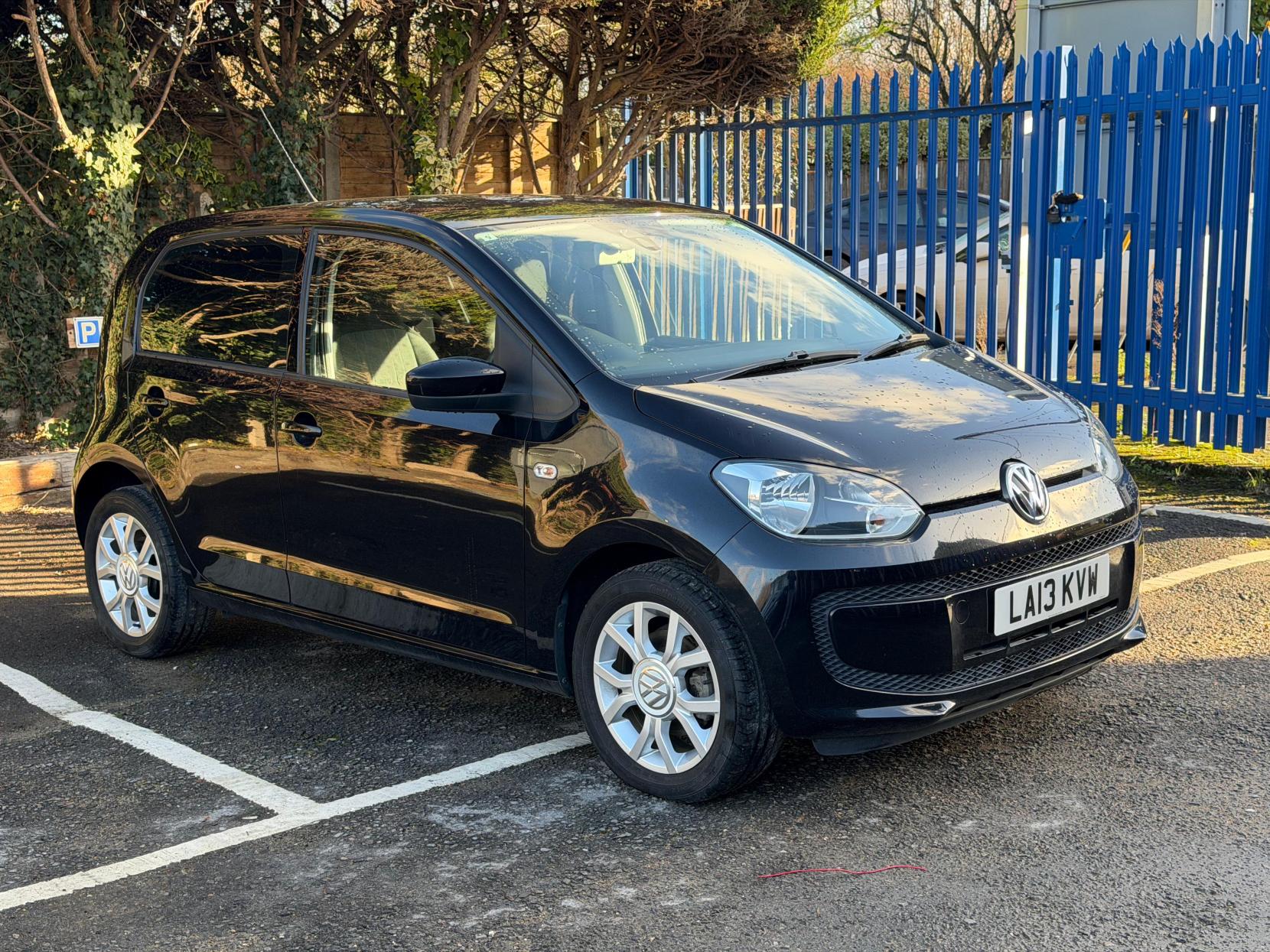 Volkswagen up! 1.0 High up! Hatchback 5dr Petrol ASG Euro 6 (75 ps)