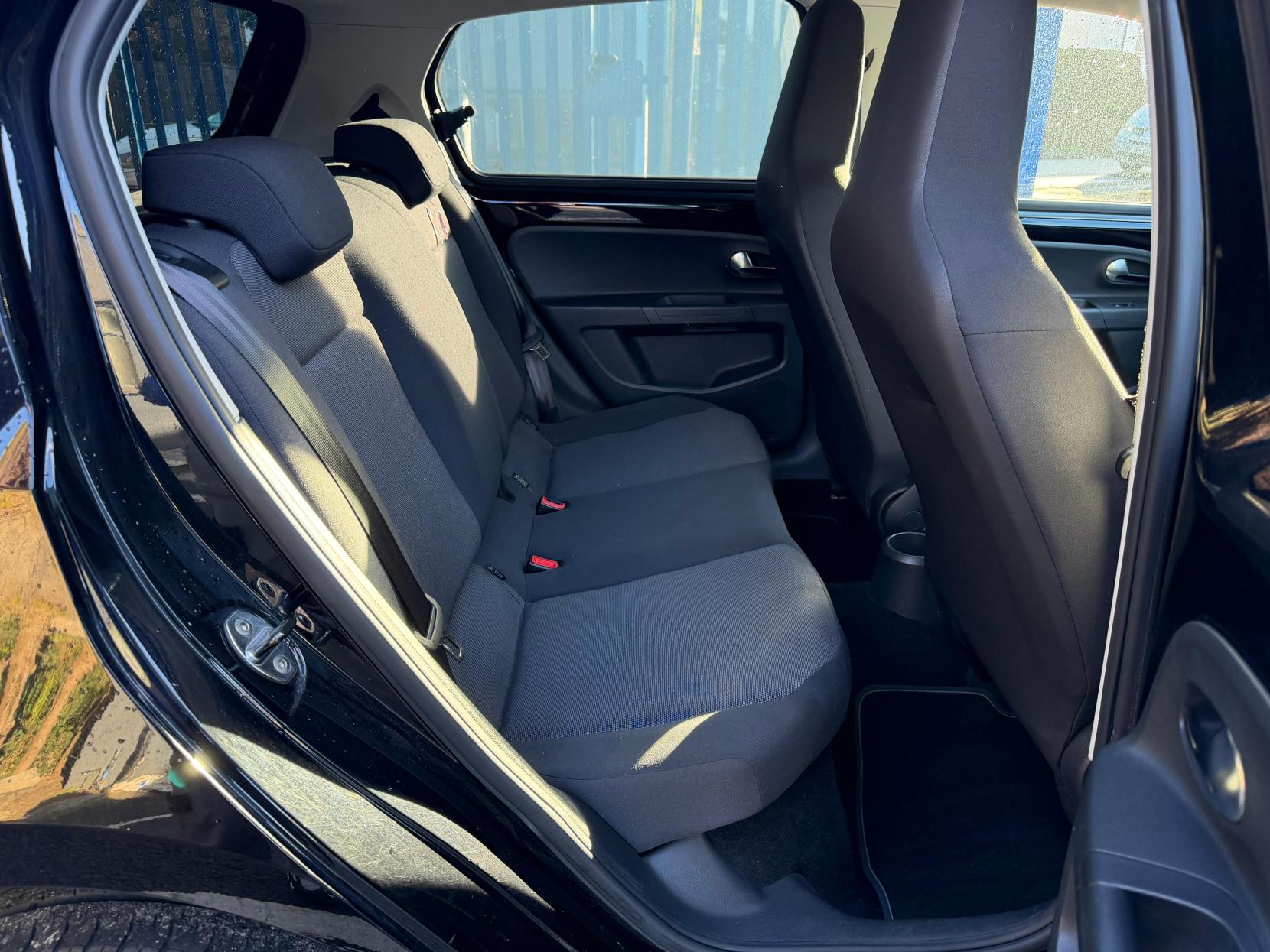 Volkswagen up! 1.0 High up! Hatchback 5dr Petrol ASG Euro 6 (75 ps)