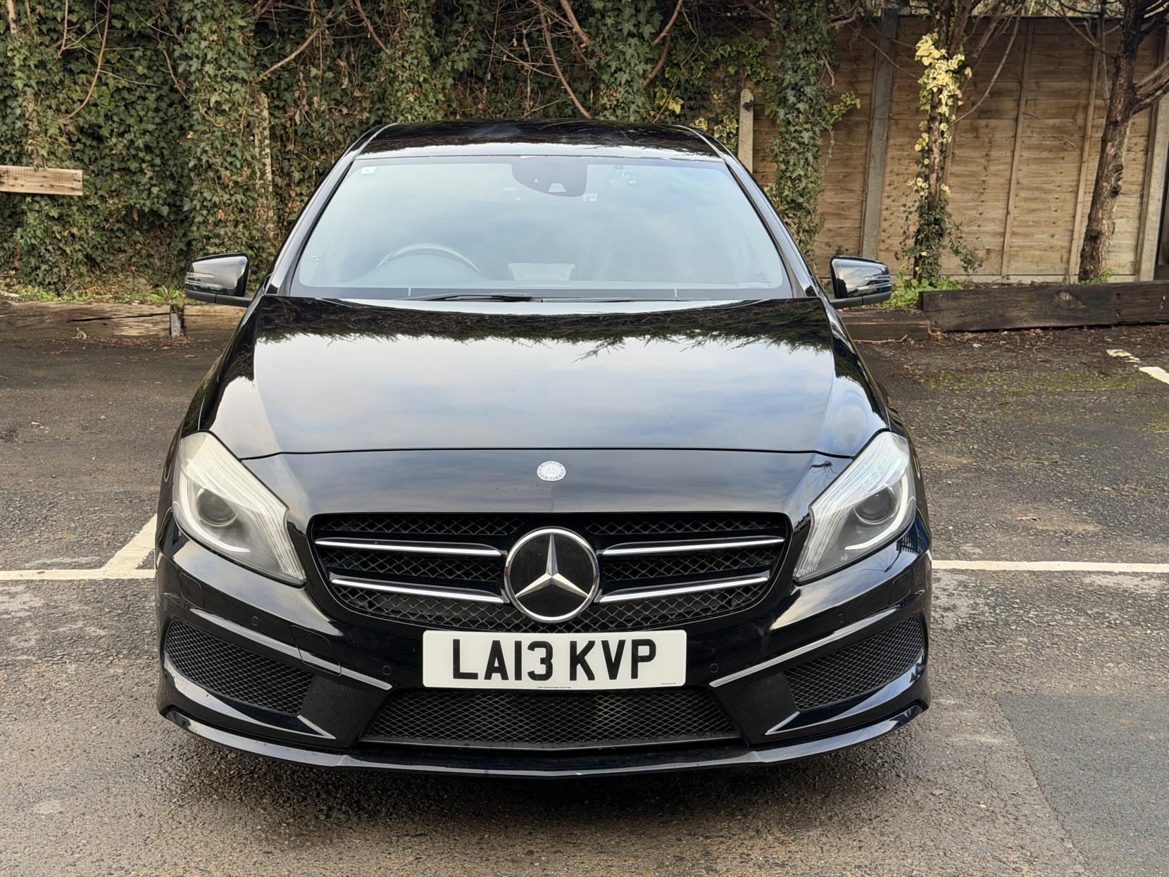 Mercedes-Benz A Class 1.6 A180 BlueEfficiency SE Hatchback 5dr Petrol 7G-DCT Euro 6 (s/s) (122 ps)
