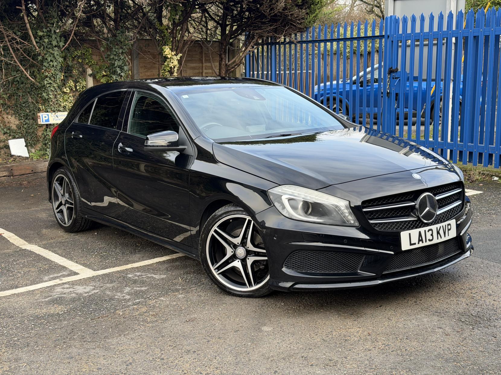 Mercedes-Benz A Class 1.6 A180 BlueEfficiency SE Hatchback 5dr Petrol 7G-DCT Euro 6 (s/s) (122 ps)
