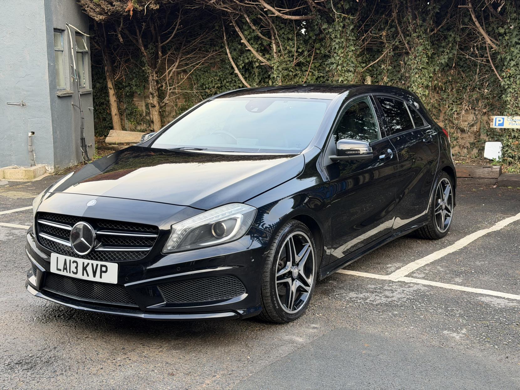 Mercedes-Benz A Class 1.6 A180 BlueEfficiency SE Hatchback 5dr Petrol 7G-DCT Euro 6 (s/s) (122 ps)