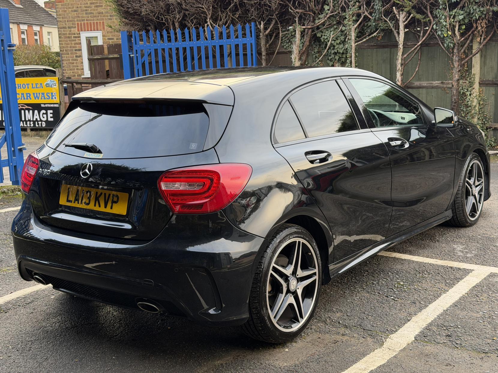 Mercedes-Benz A Class 1.6 A180 BlueEfficiency SE Hatchback 5dr Petrol 7G-DCT Euro 6 (s/s) (122 ps)