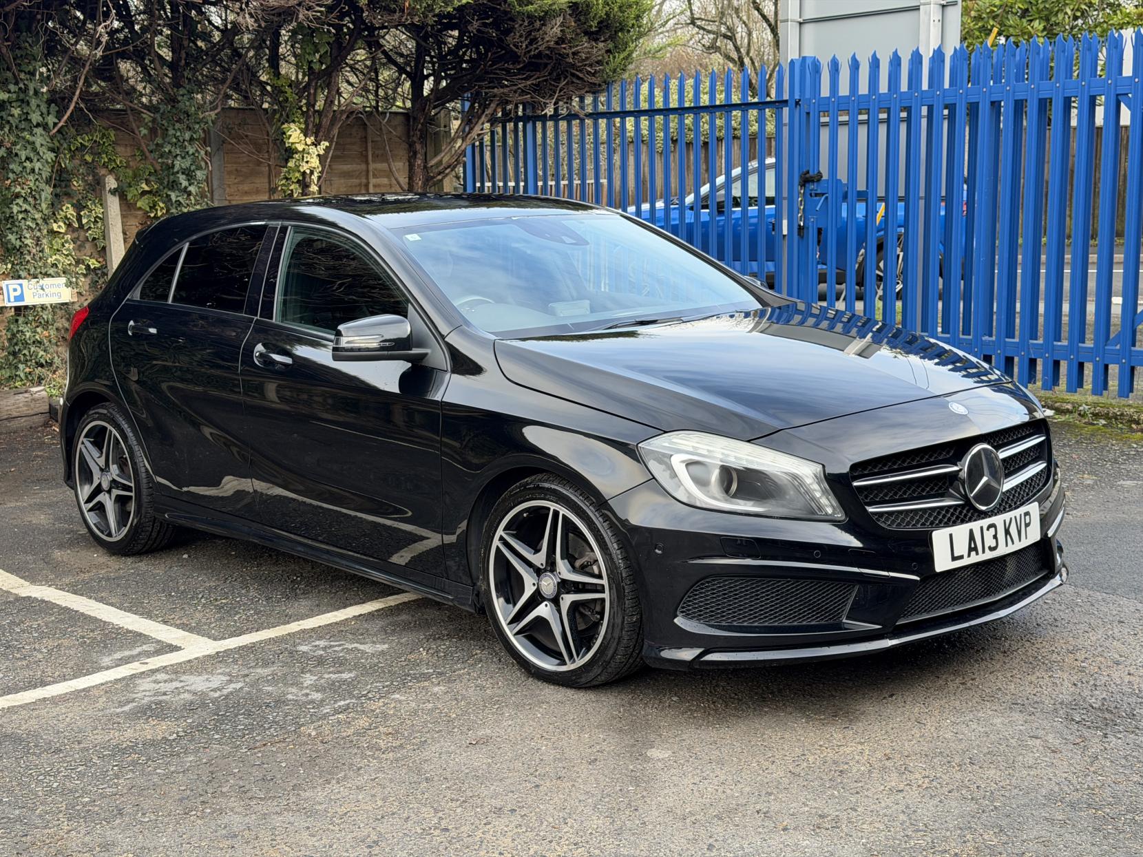 Mercedes-Benz A Class 1.6 A180 BlueEfficiency SE Hatchback 5dr Petrol 7G-DCT Euro 6 (s/s) (122 ps)