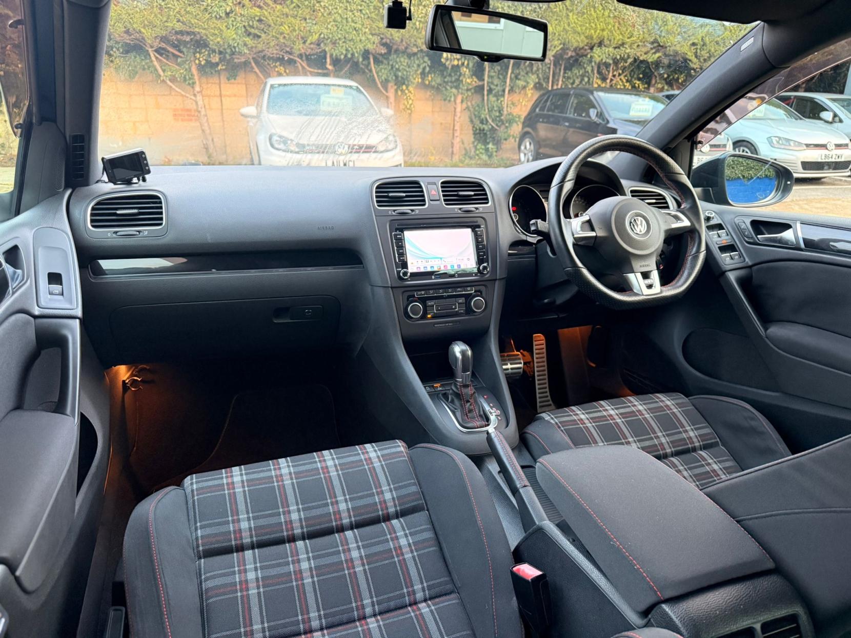 Volkswagen Golf 2.0 TSI GTI Hatchback 5dr Petrol DSG Euro 5 (210 ps)