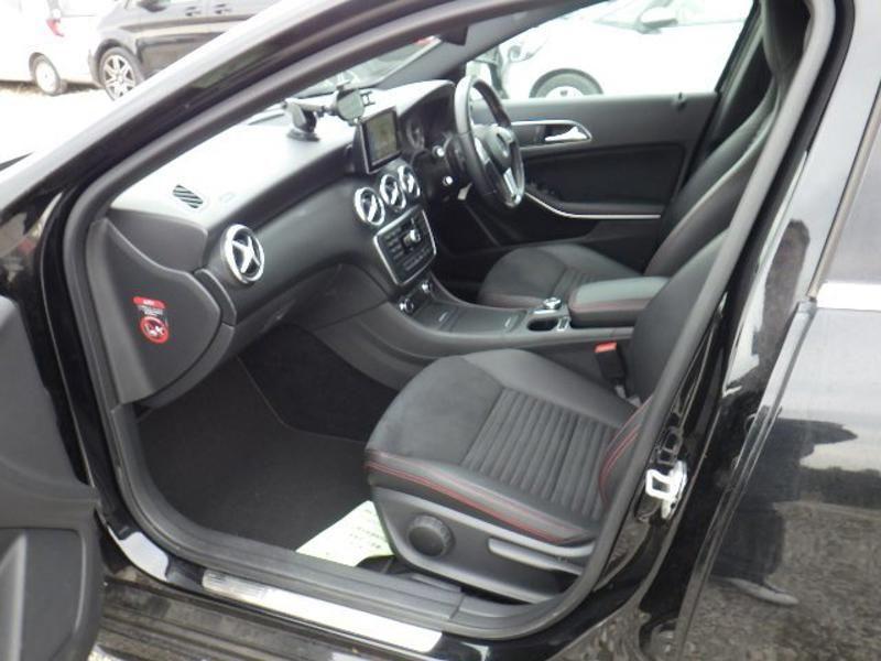 Mercedes-Benz A Class 1.6 A180 BlueEfficiency Sport 7G-DCT Euro 6 (s/s) 5dr