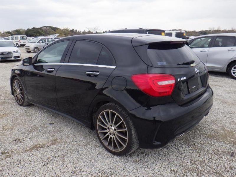 Mercedes-Benz A Class 1.6 A180 BlueEfficiency Sport 7G-DCT Euro 6 (s/s) 5dr