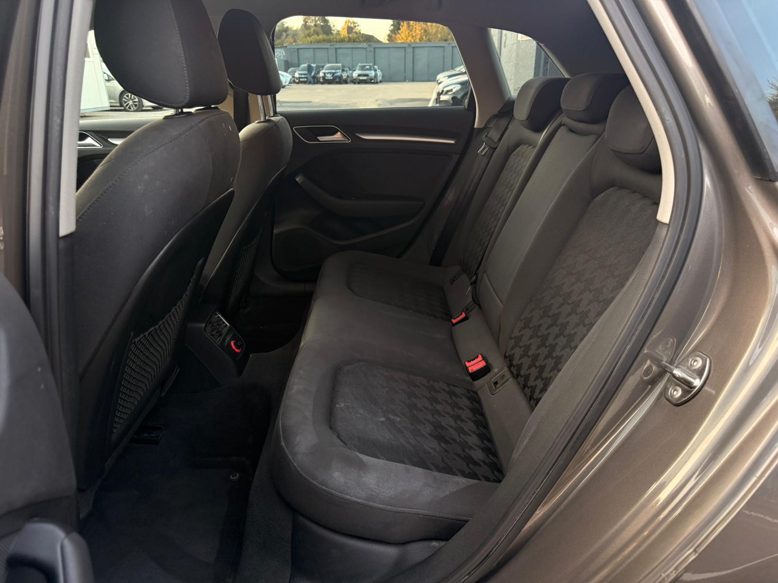 Audi A3 1.4 TFSI SE Sportback 5dr Petrol S Tronic Euro 5 (s/s) (122 ps)