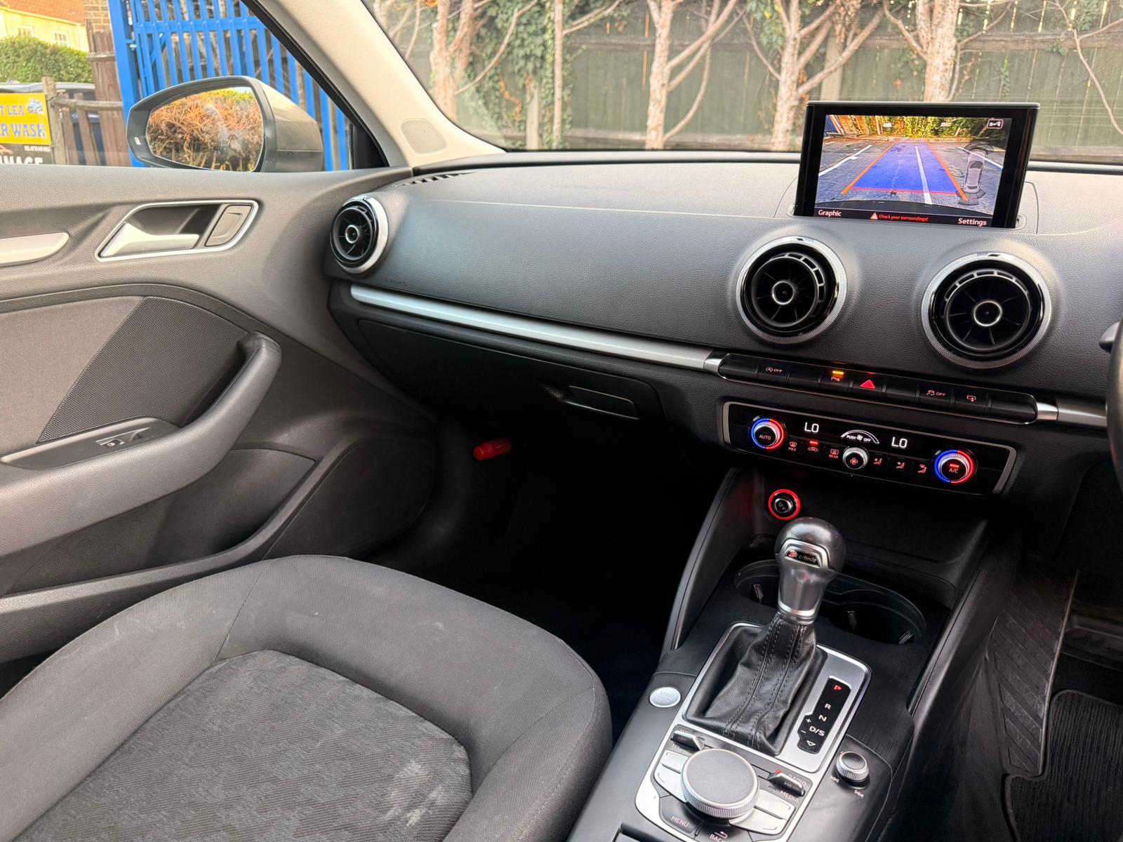 Audi A3 1.4 TFSI SE Sportback 5dr Petrol S Tronic Euro 5 (s/s) (122 ps)